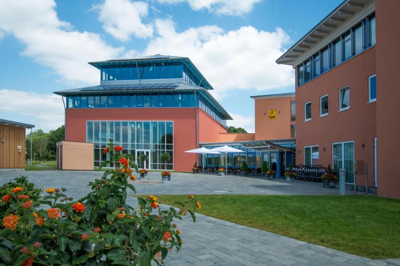 JUFA Hotel im Brückenkopfpark - Jülich Exterior foto